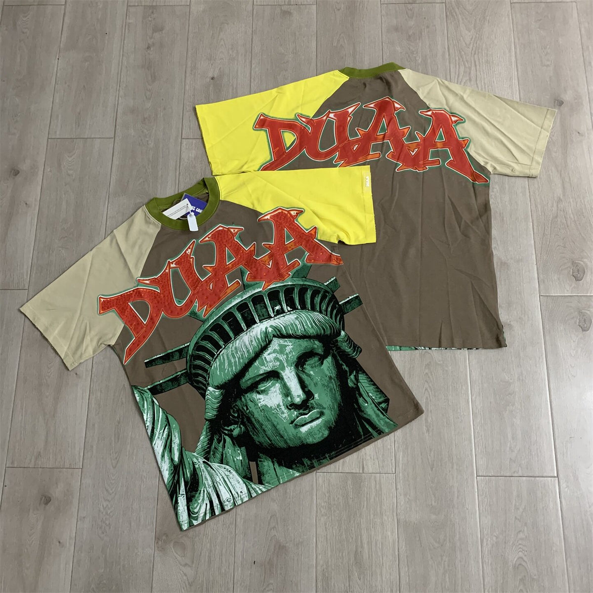 Duaa Statue Of Liberty Brown Color Block Graphic T-shirt